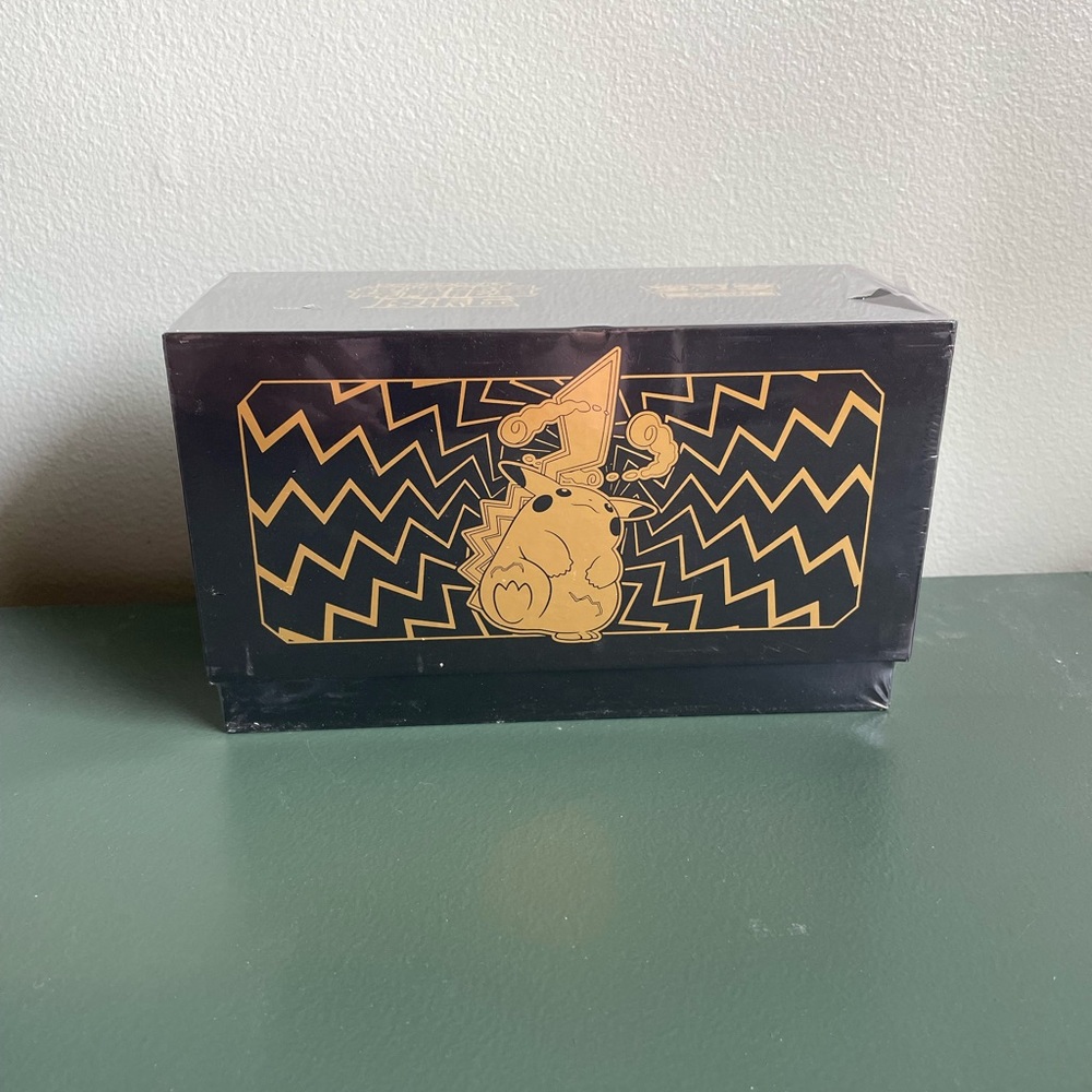 Sealed Brilliant Energy Pokemon ETB